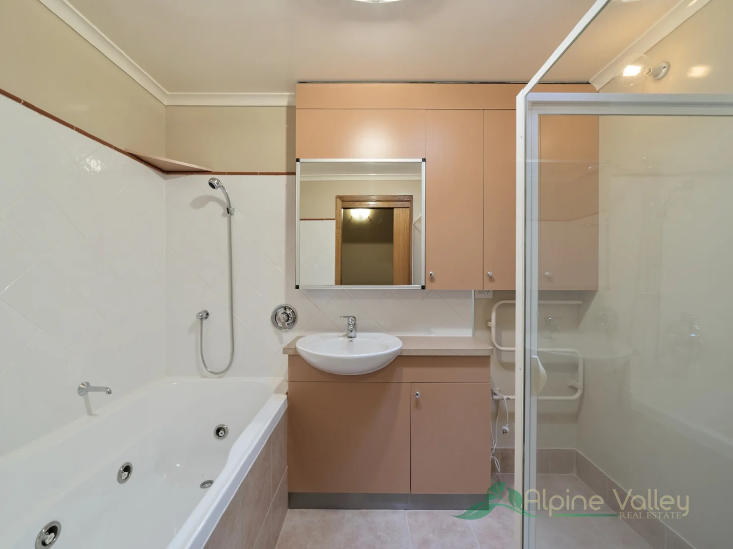 Additional image 11 of 4 Reid Court, Tawonga South VIC 3698