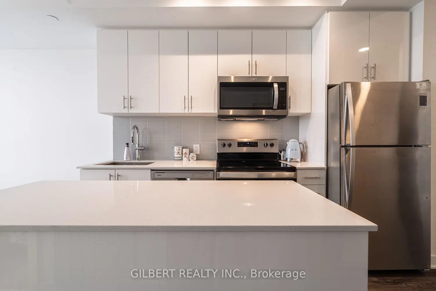 Additional image 6 of 2782 Barton Street