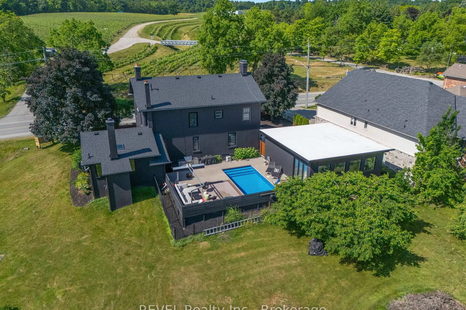 Additional image 19 of 3543 King Street