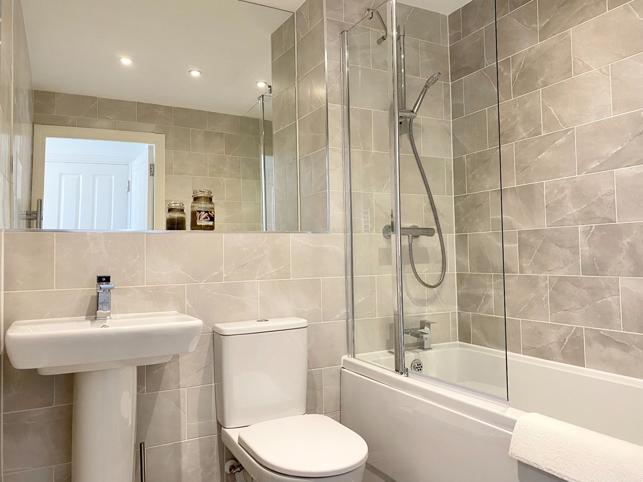 Additional image 15 of 2 Bed Flat, Rogers House, B5, N1 7GU