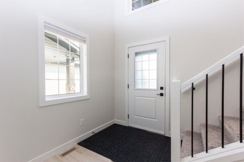 Additional image 8 of 165 Thompson Crescent, Red Deer, AB, T4P 0S1