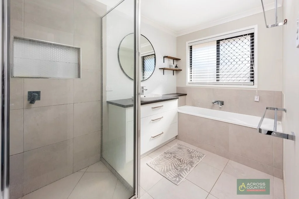 Additional image 11 of 17 Grant Crescent, Wondai QLD 4606