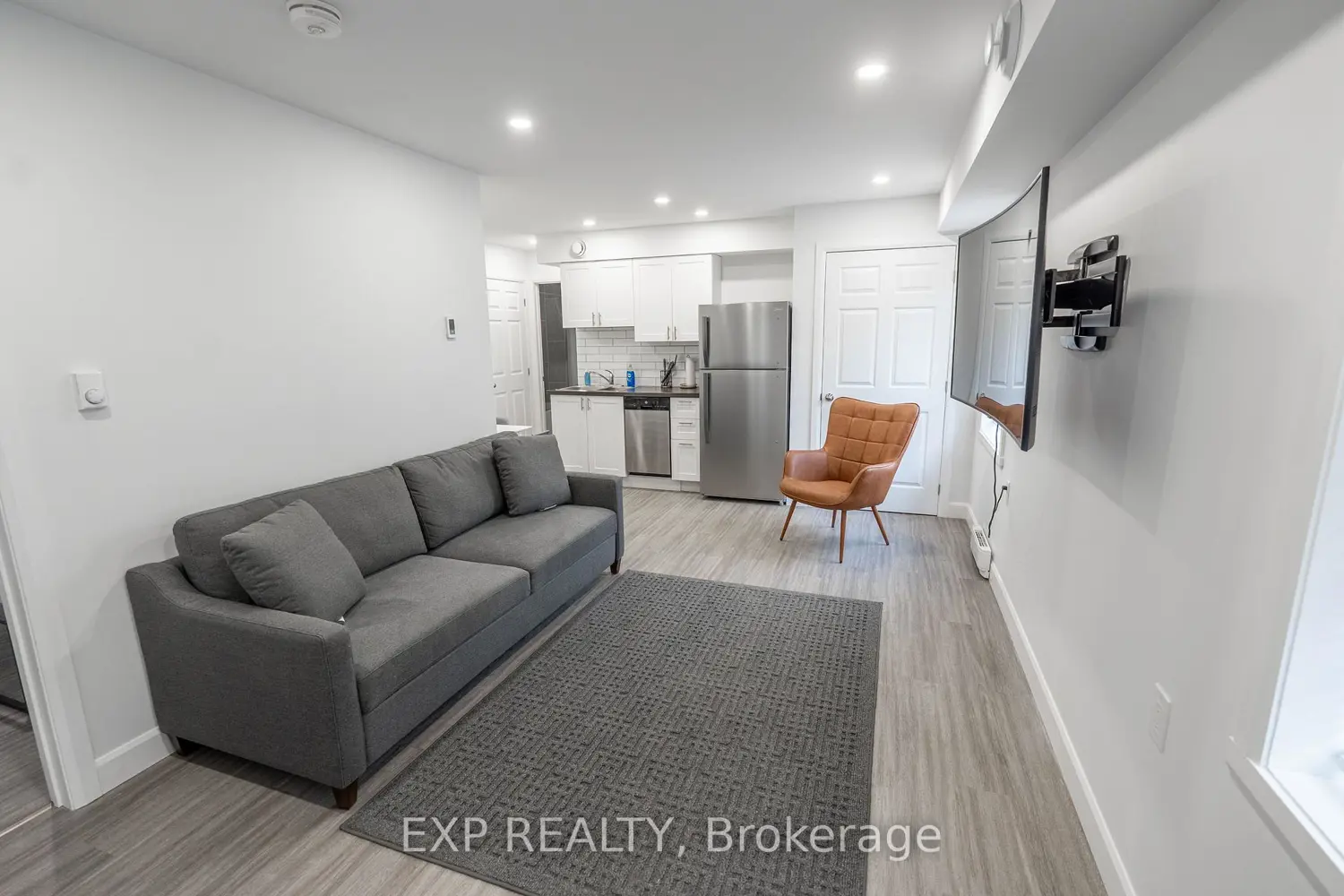 Additional image 5 of 625 Montreal Road