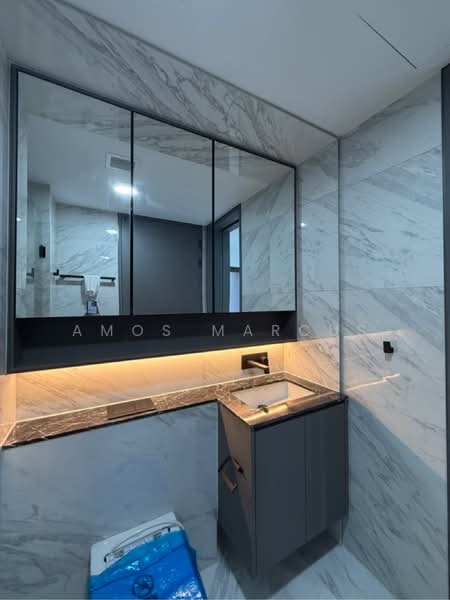 173 Chin Swee Road photo 3