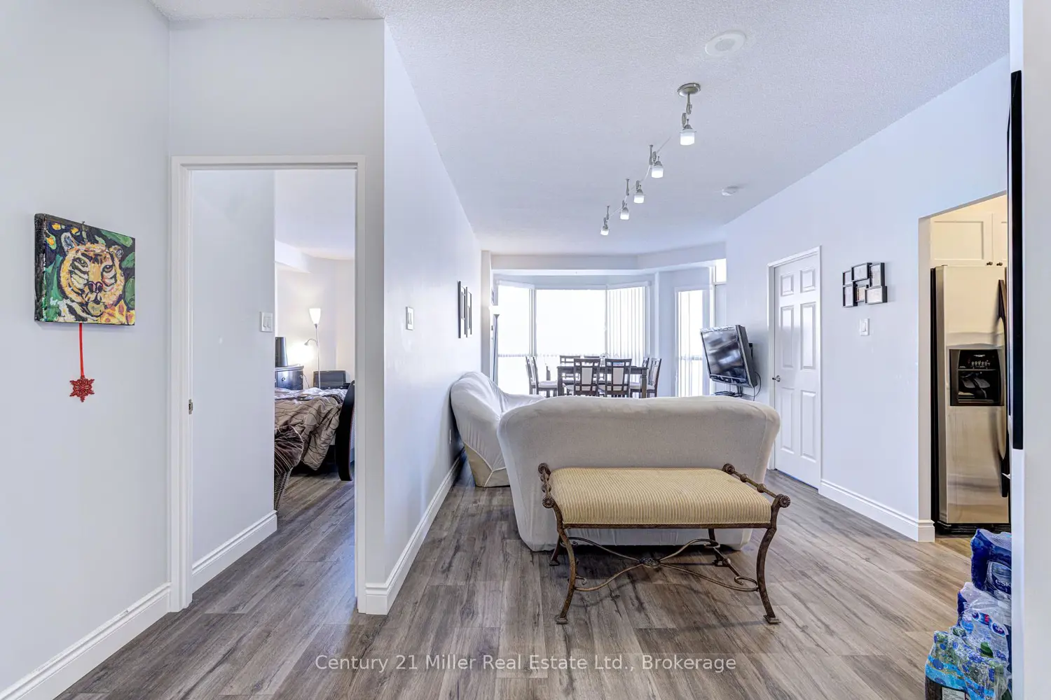 Additional image 6 of 2511 Lakeshore Road 319