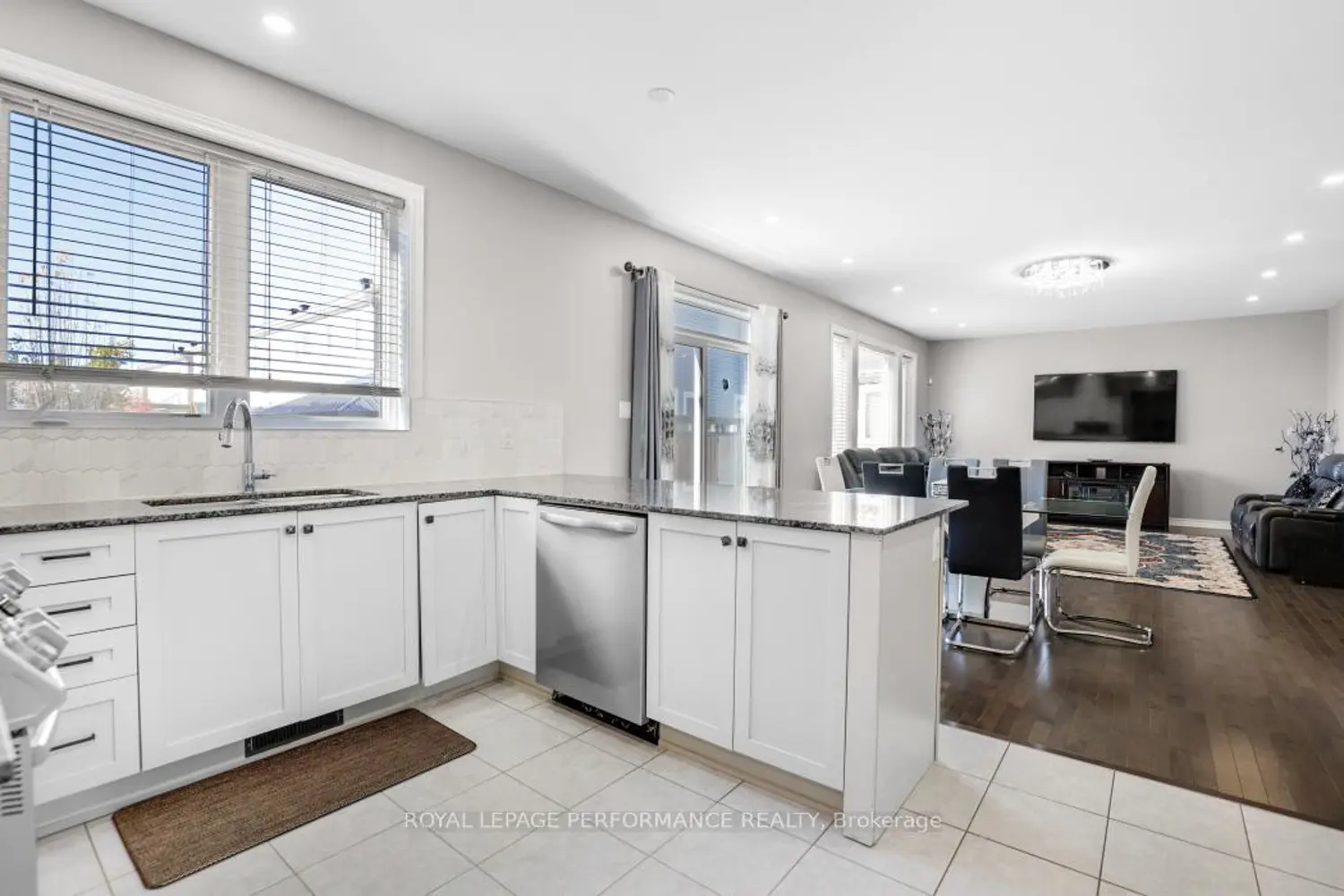 Additional image 8 of 336 Lamarche Avenue