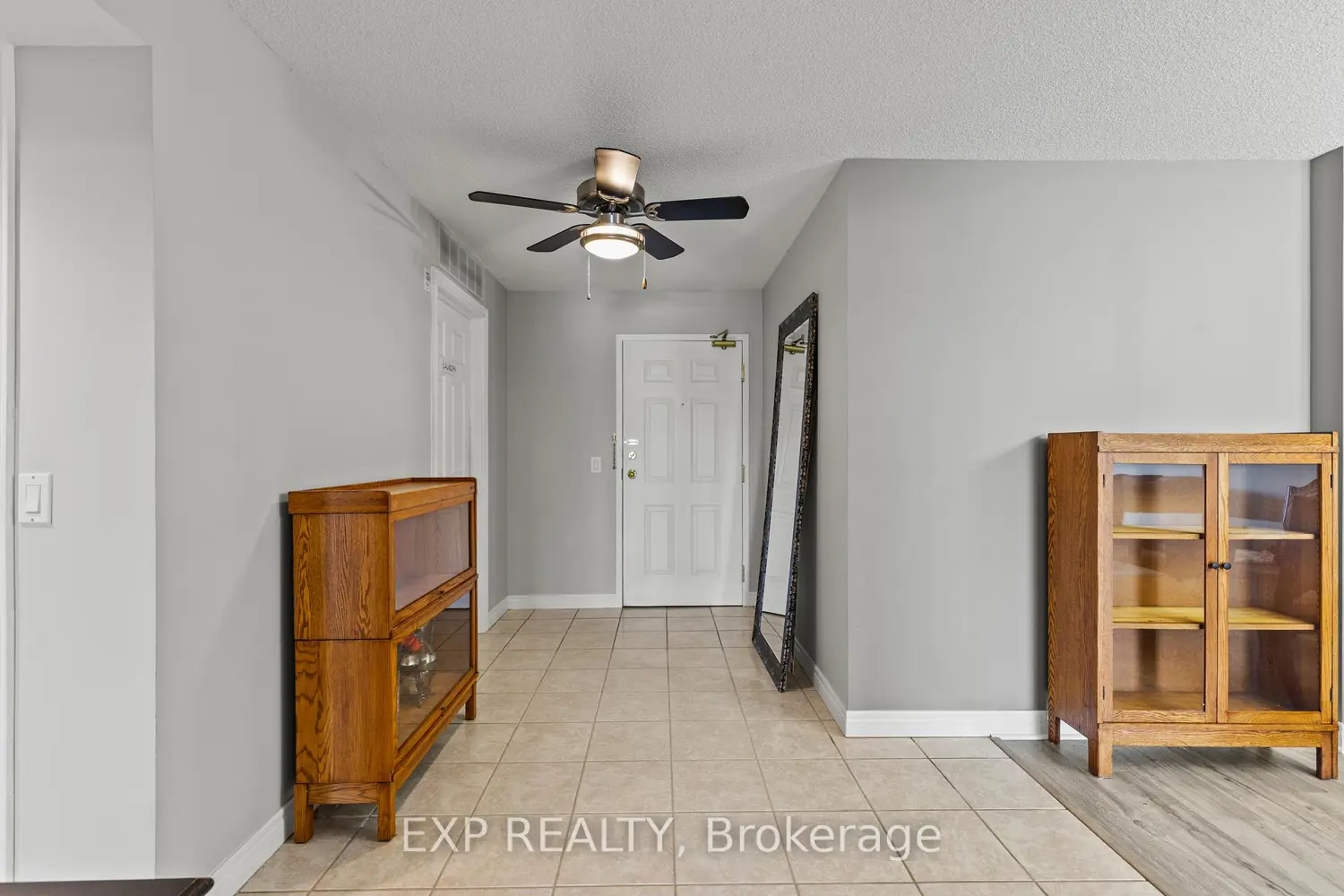 Additional image 4 of 990 Golf Links Road 301