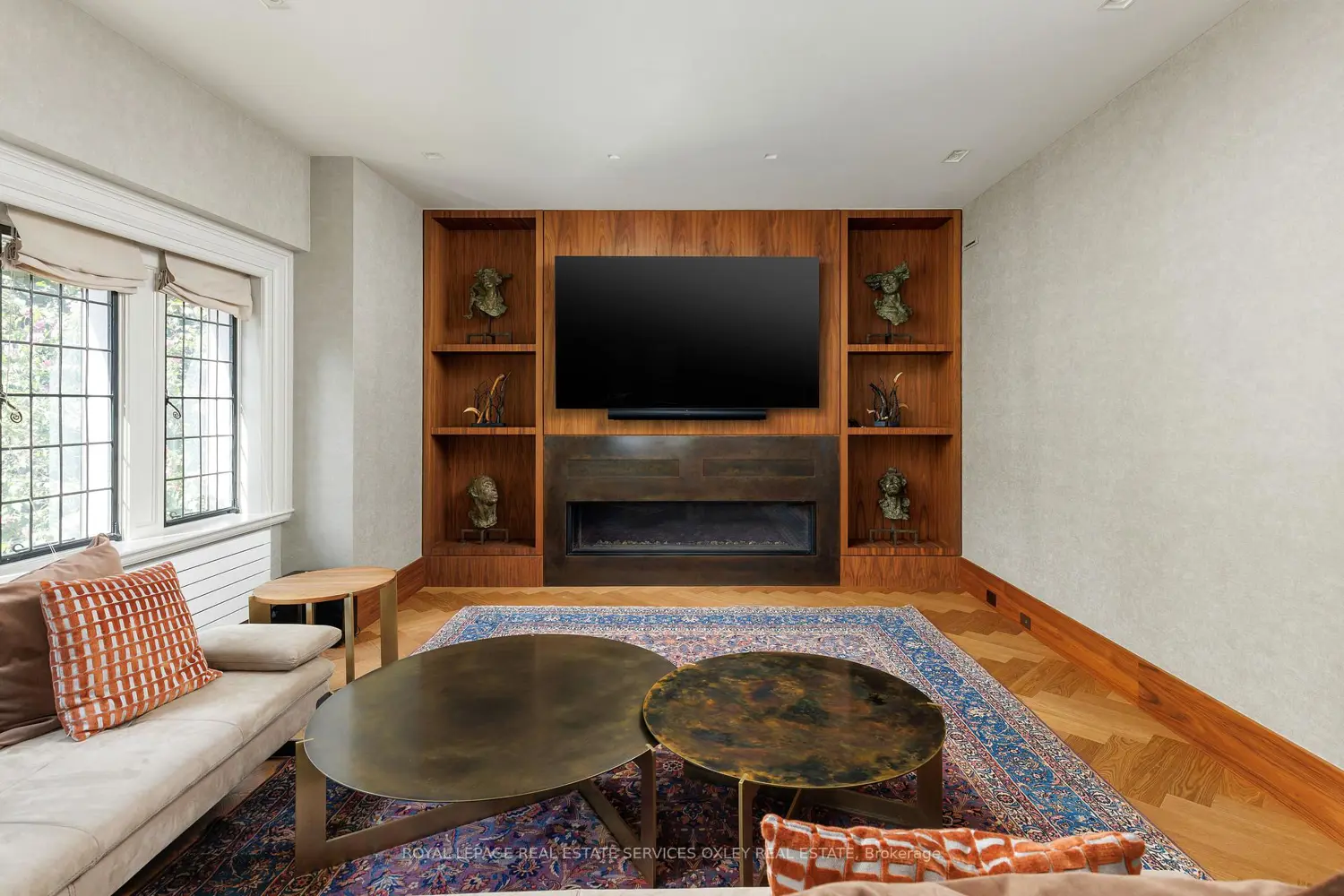 5 Thornwood Road photo 2