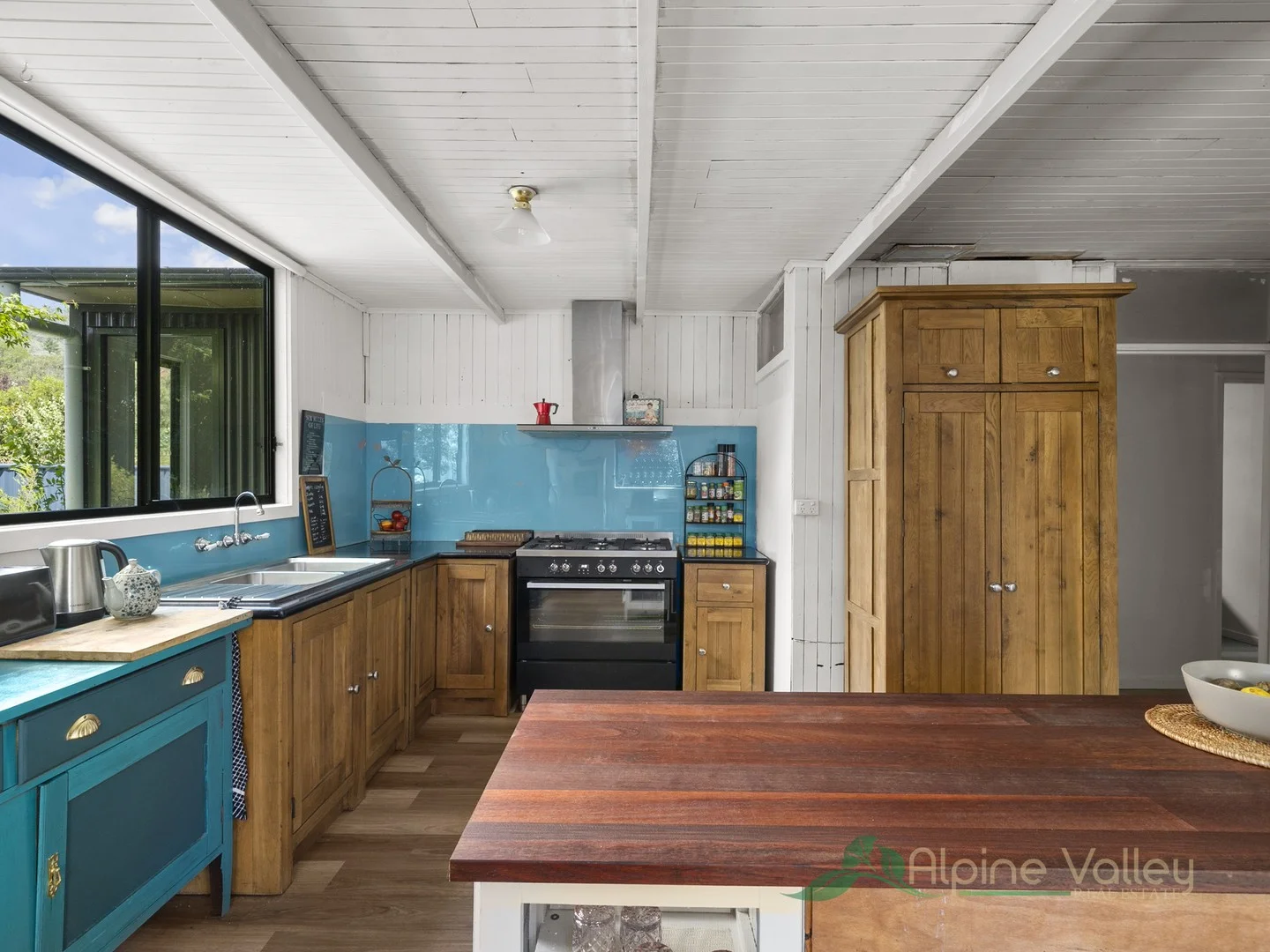 Additional image 2 of 53 Valley Avenue, Mount Beauty VIC 3699