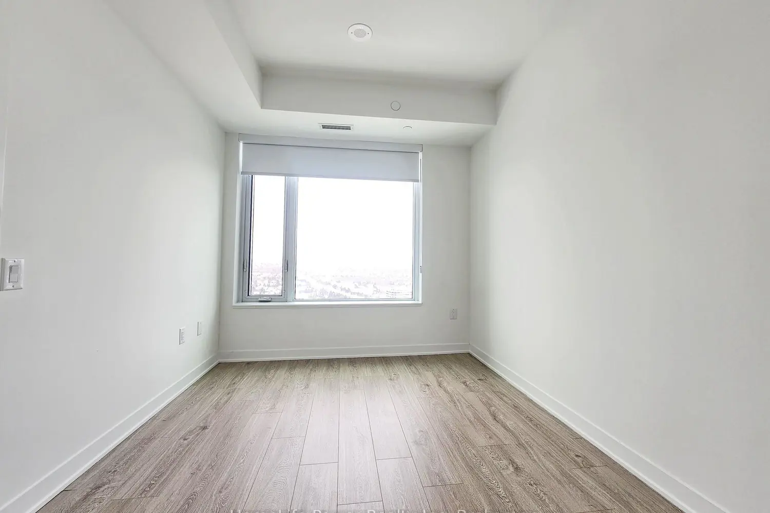 Additional image 14 of 2495 Eglinton Avenue 1902