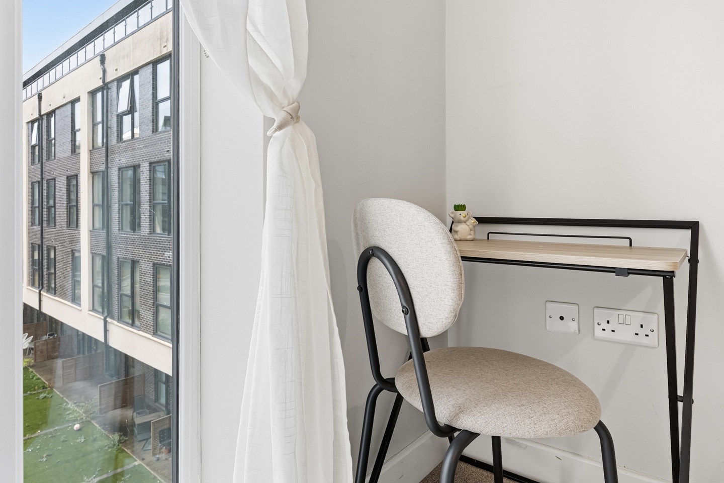 Additional image 12 of 2 Bed Flat, Bridgewater Point, M5, N1 7GU