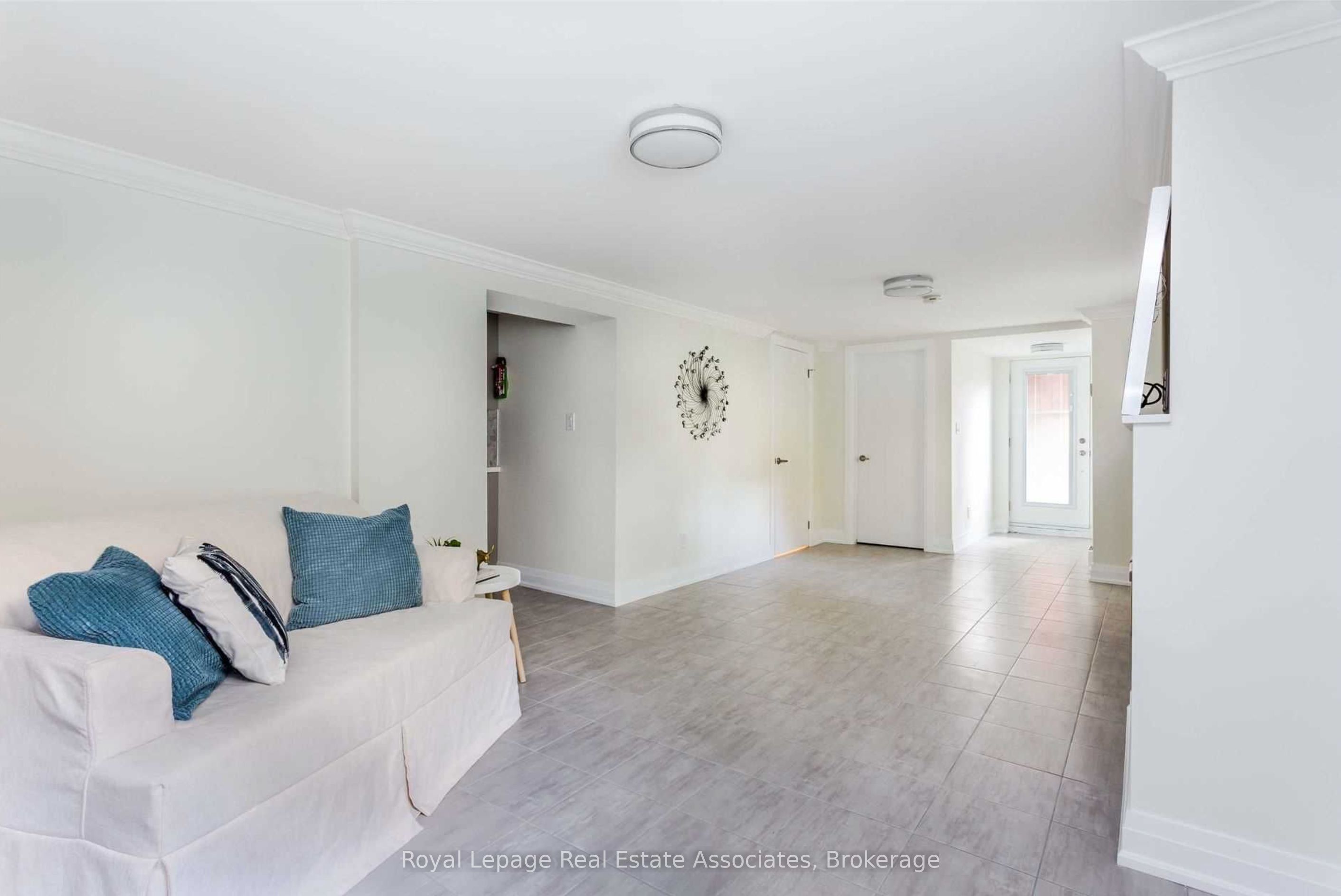 Additional image 3 of Lower Level-669 Indian Road, Toronto, ON, M6P 1H8