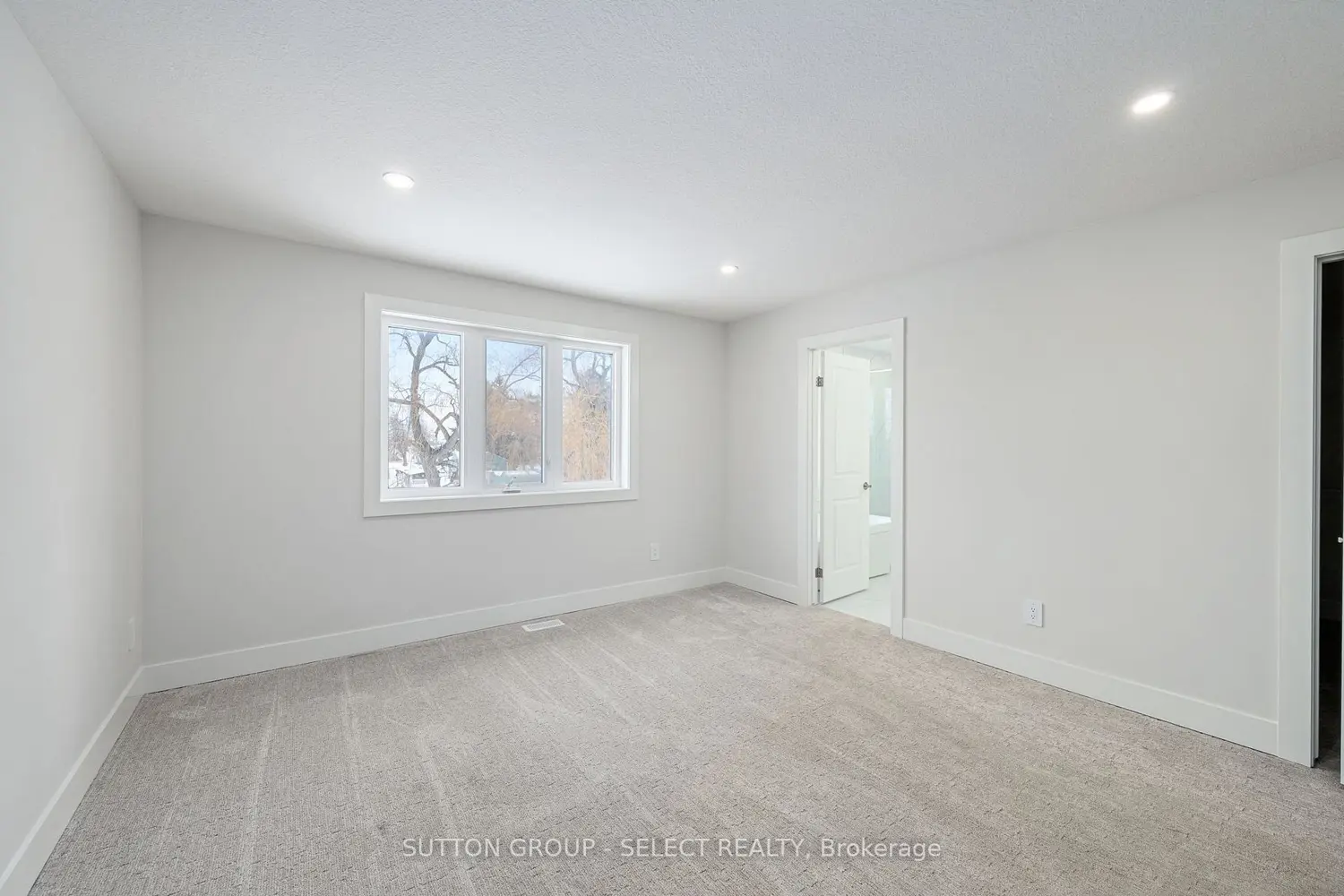 Additional image 11 of 70 Royal Crescent