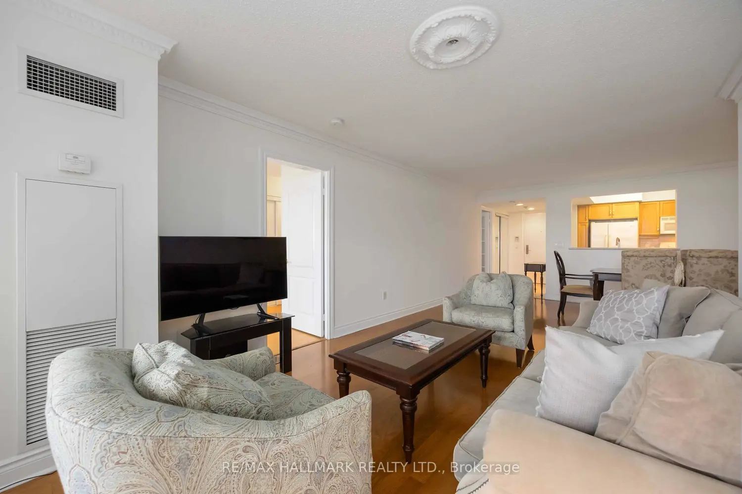 Additional image 16 of 880 Grandview Way 705