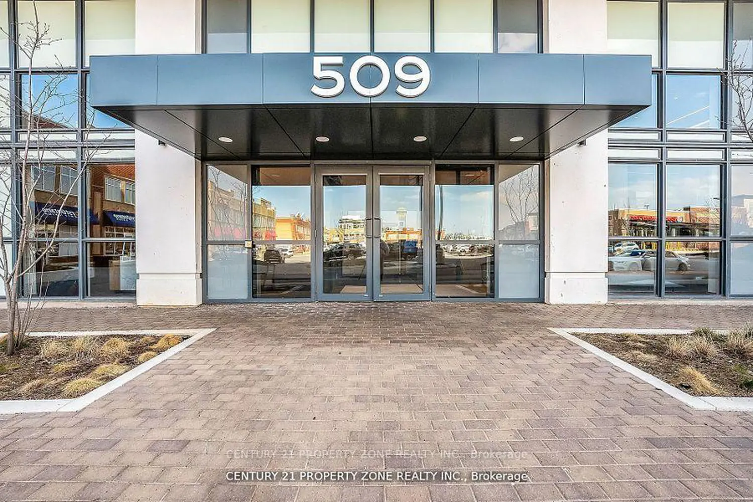 509 Dundas Street 417