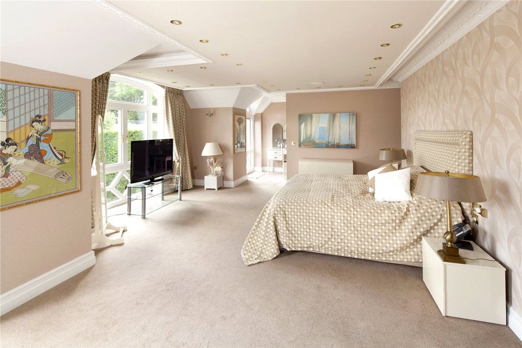 Additional image 9 of 6 bed detached house for saleHome Farm, Kemnal Road, Chislehurst BR7