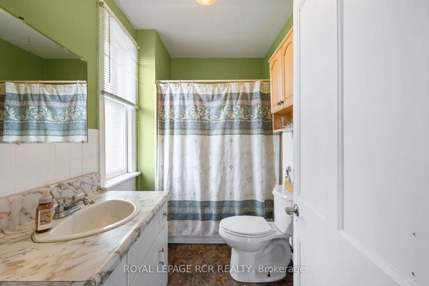 Additional image 9 of 553456 Mono Amaranth Townline