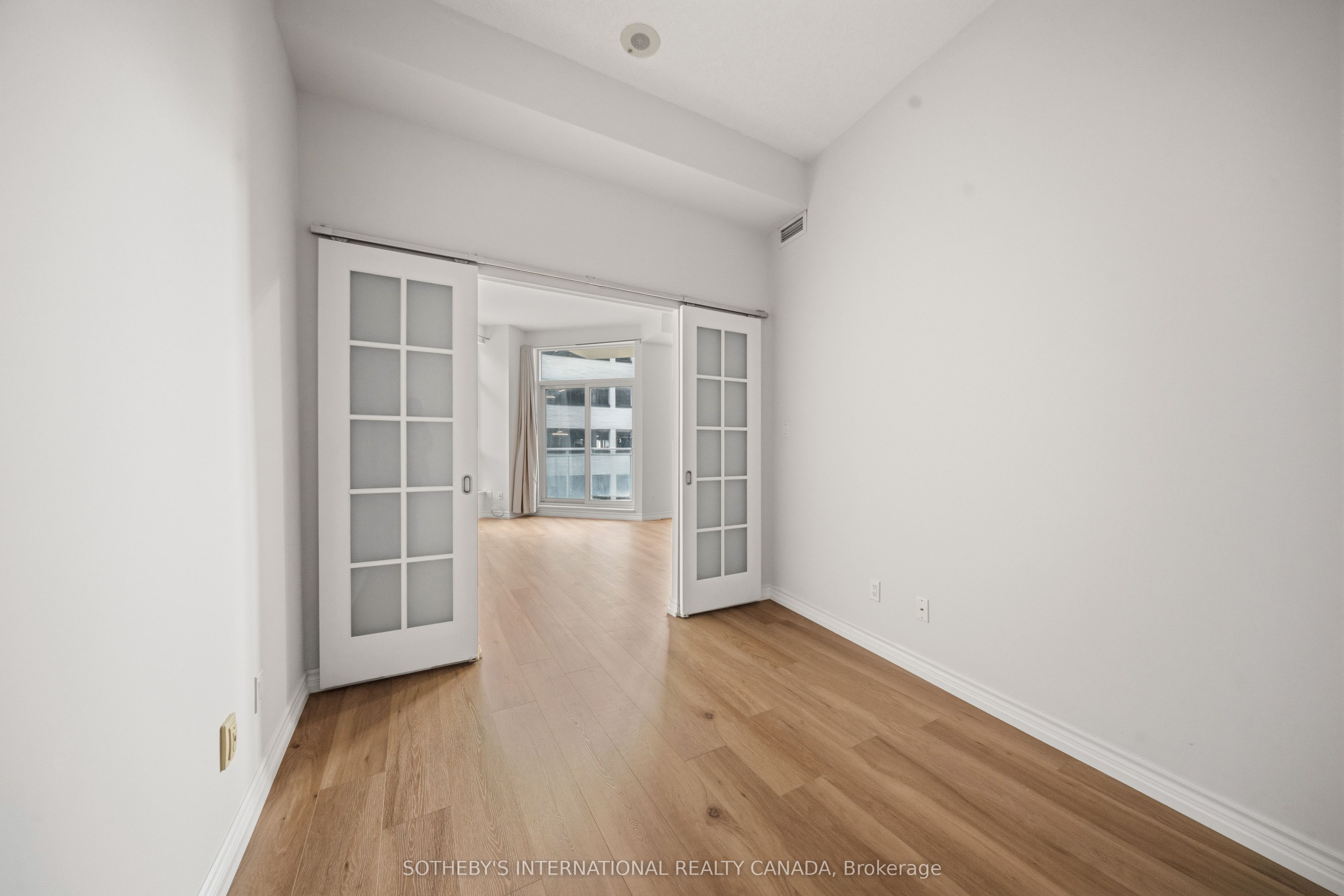 Additional image 6 of 312-410 Queens Quay W, Toronto, ON, M5V 3T1