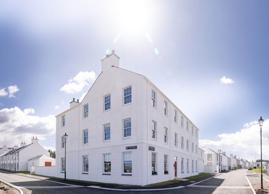 1 bed flat for saleTornagrain IV2