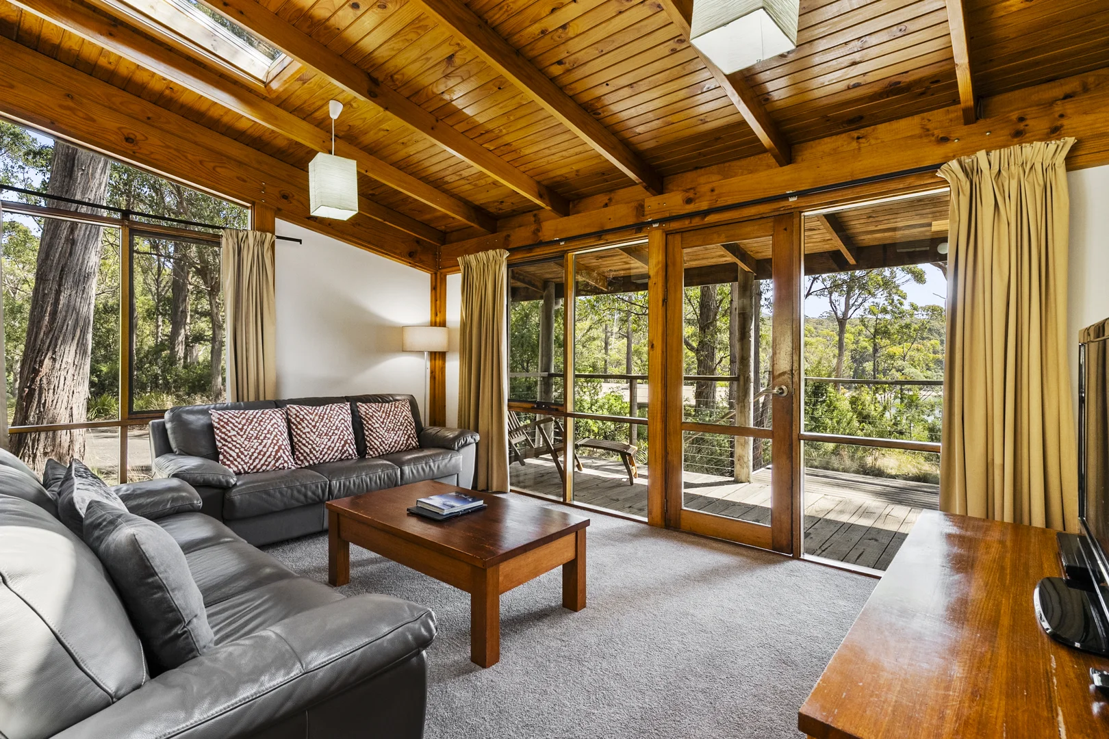 Additional image 7 of Cabin 9/6955 Arthur Highway, Port Arthur TAS 7182