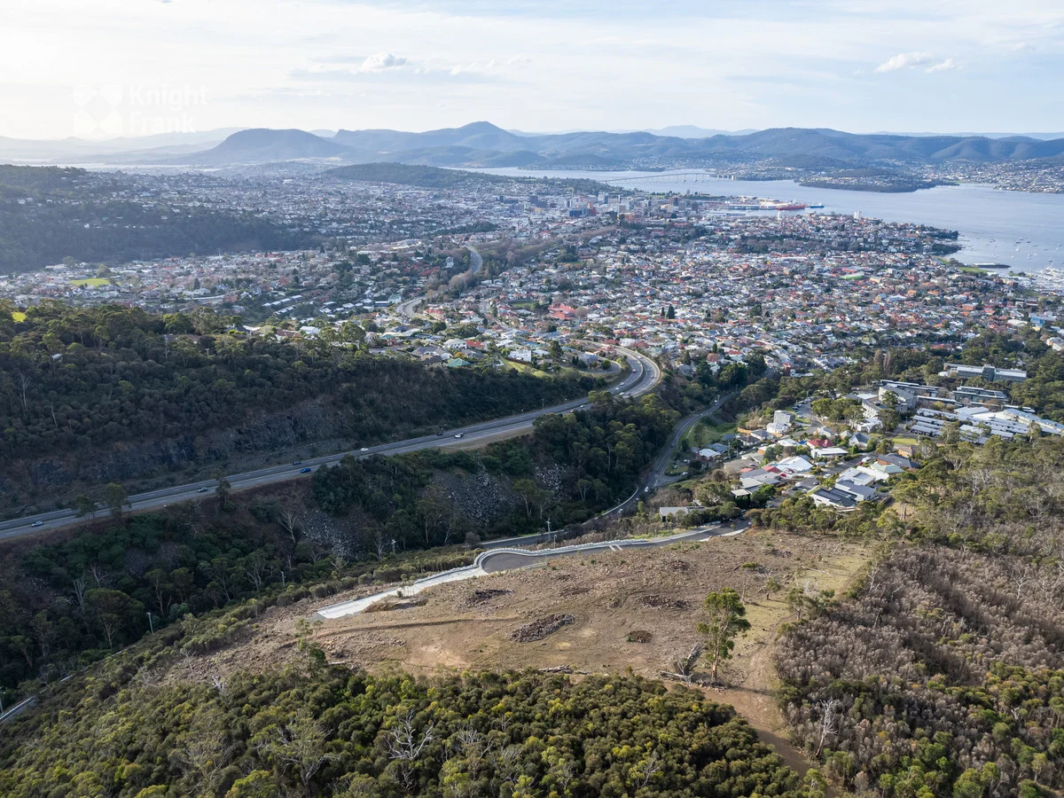 Additional image 3 of 15 Oberon Court, Dynnyrne TAS 7005