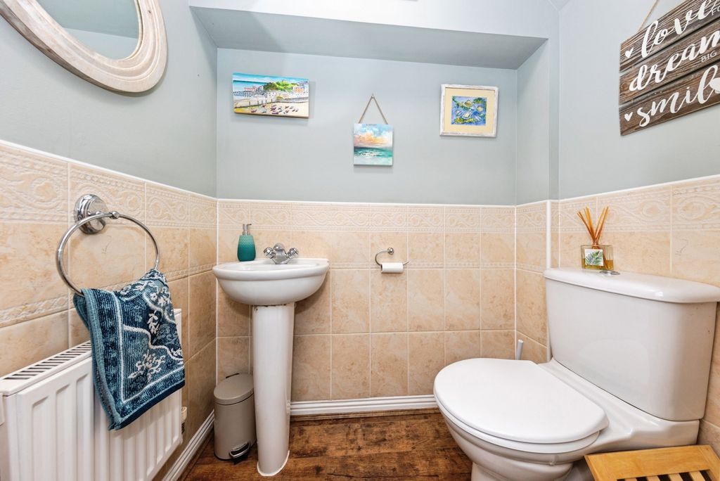 Additional image 13 of 4 bed detached house for saleMaes Y Ffynnon, Llannon, Llanelli, Carmarthenshire SA14