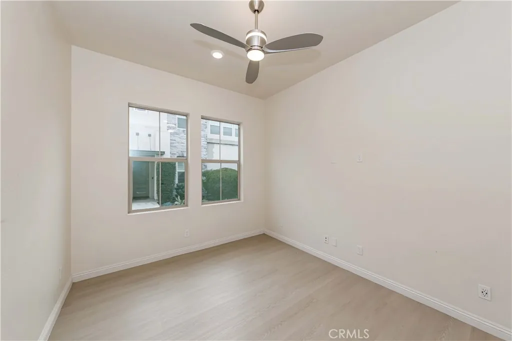 Additional image 47 of 191 Frame, Irvine, CA 92618