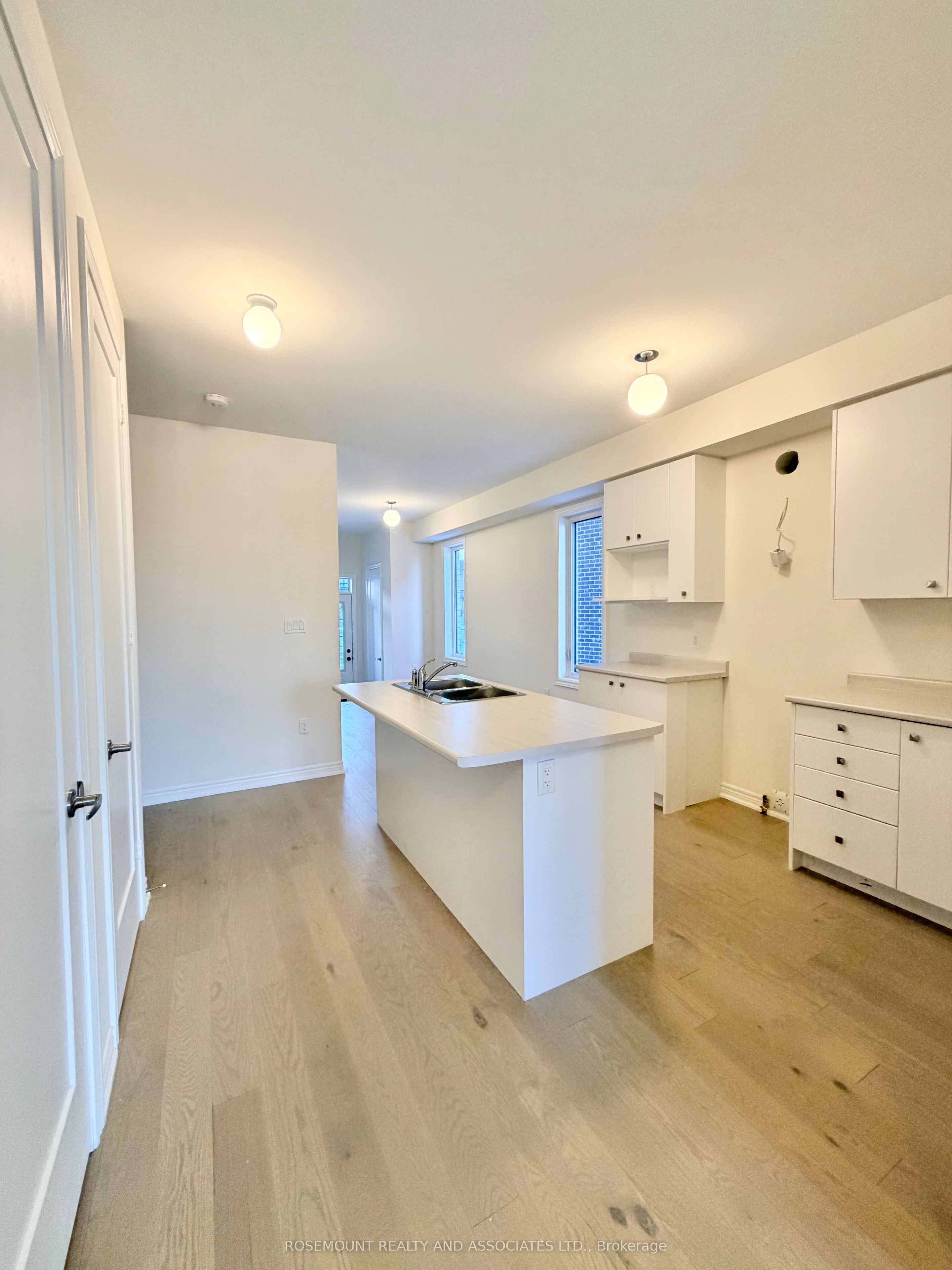 Additional image 4 of 2962 Peter Matthews Drive, Pickering, ON, L1X 0R7