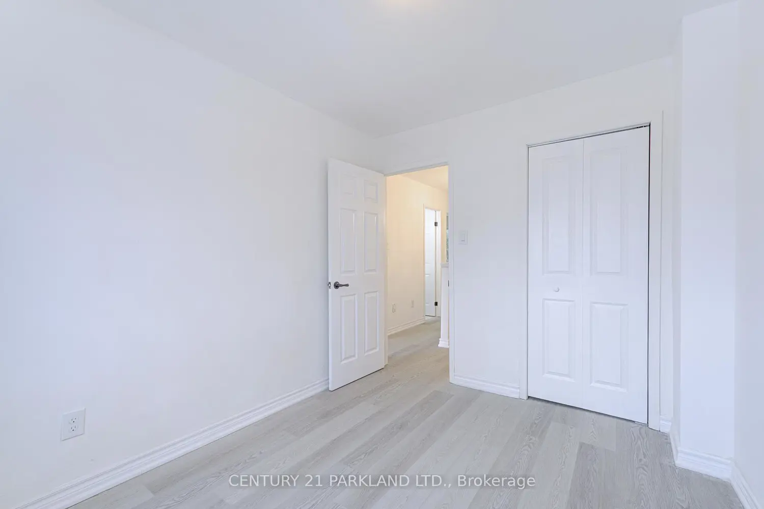 Additional image 14 of 2145 Sherobee Road 83