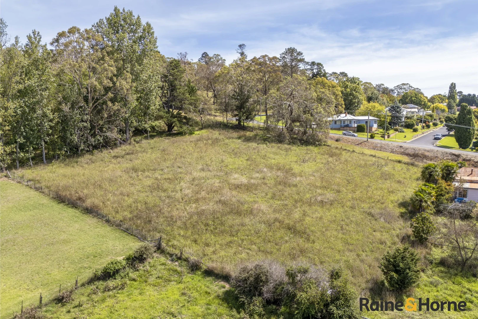 15-S South Street, Walcha NSW 2354