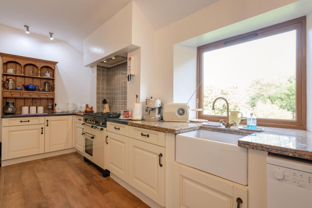 Additional image 9 of , Keith, AB55