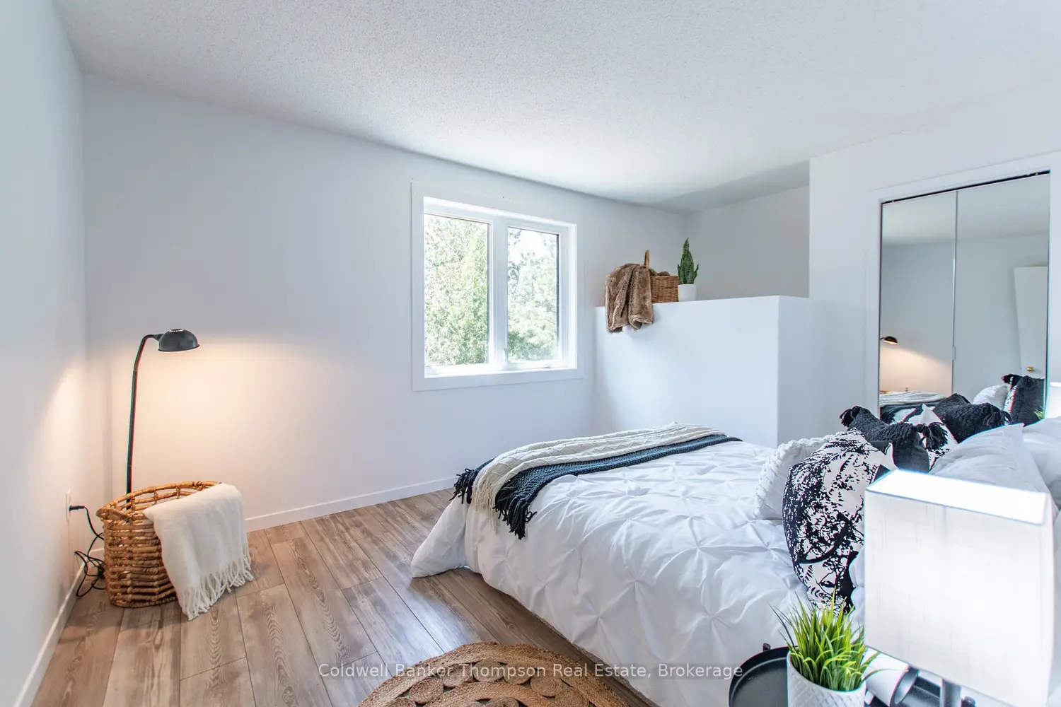 Additional image 13 of 810 East Waseosa Lake Road