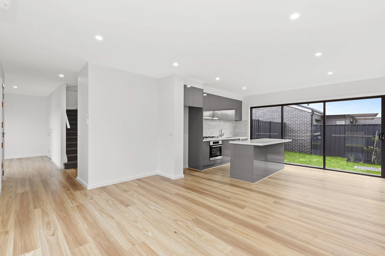 Additional image 8 of 1-10/4 Hillside Street, Springvale VIC 3171