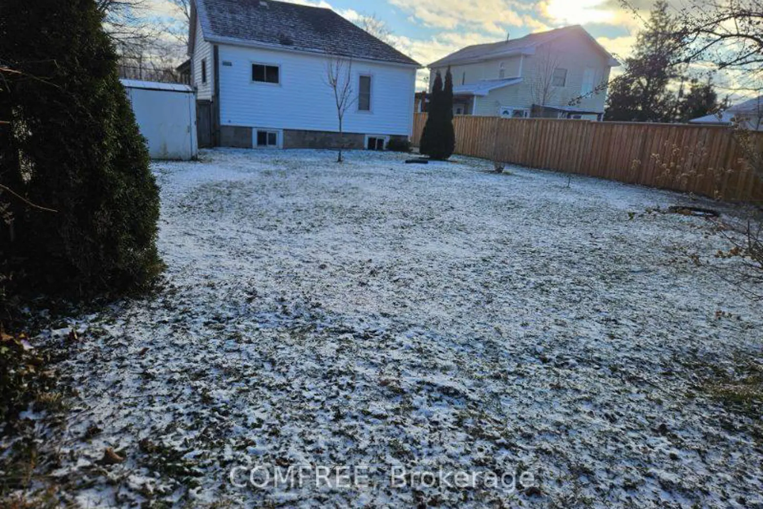 Additional image 2 of 4360 Petrolia Line