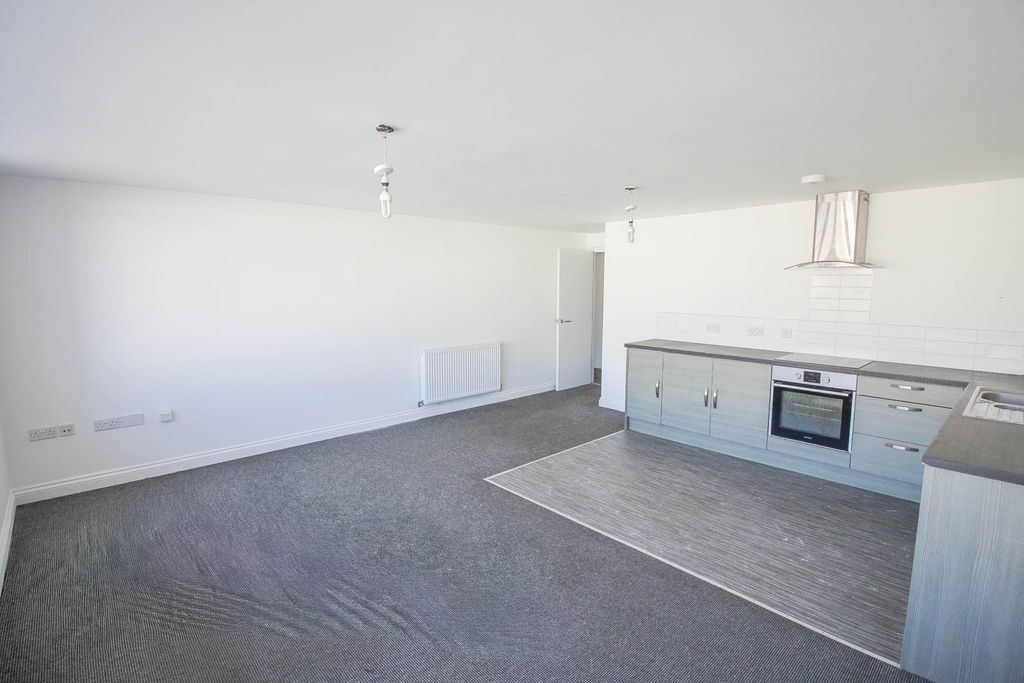 2 bed flat for saleWaterloo Street, Weston-Super-Mare BS23