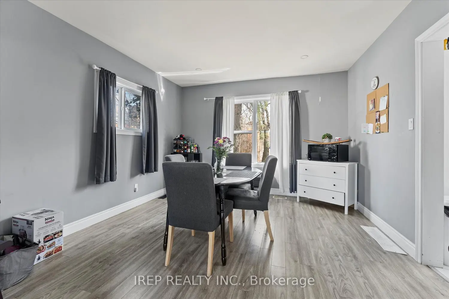 Additional image 7 of 394 Crawford Avenue