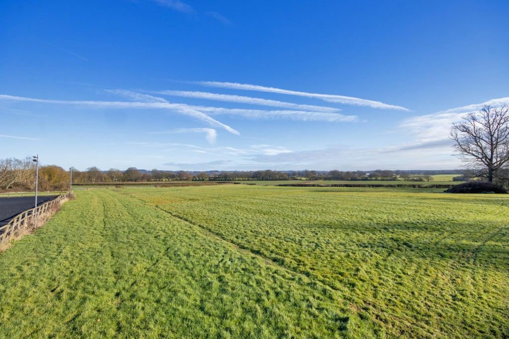 Additional image 28 of 3 bed farm for saleLittle Southernden Farm, Headcorn, Ashford, Kent TN27