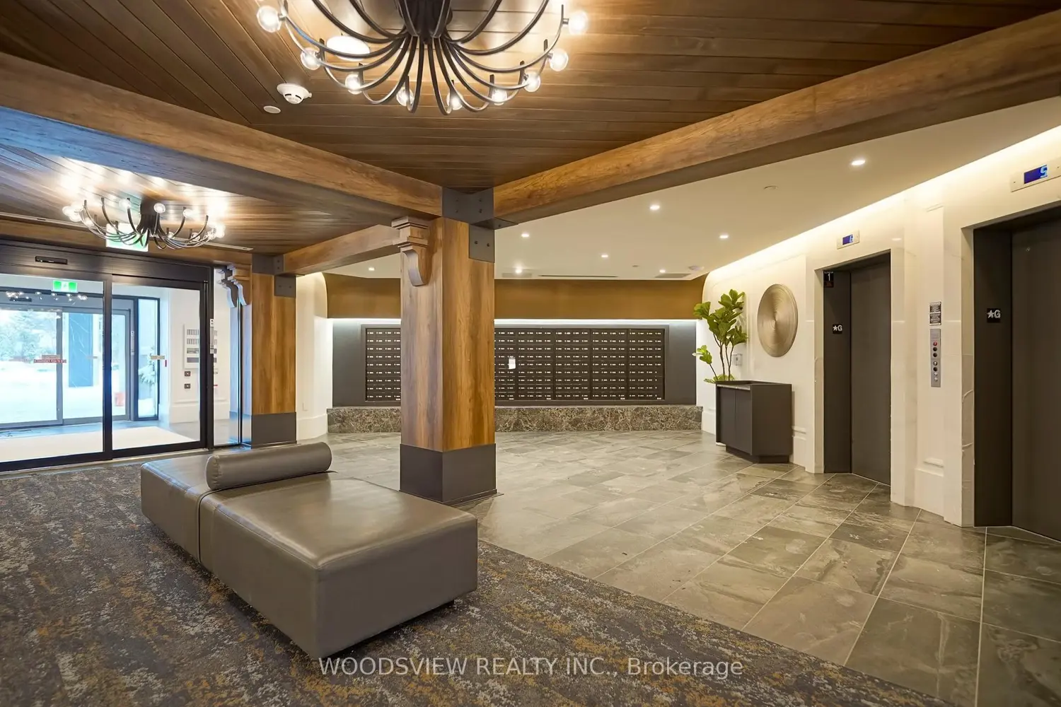 Additional image 11 of 2075 King Road 533