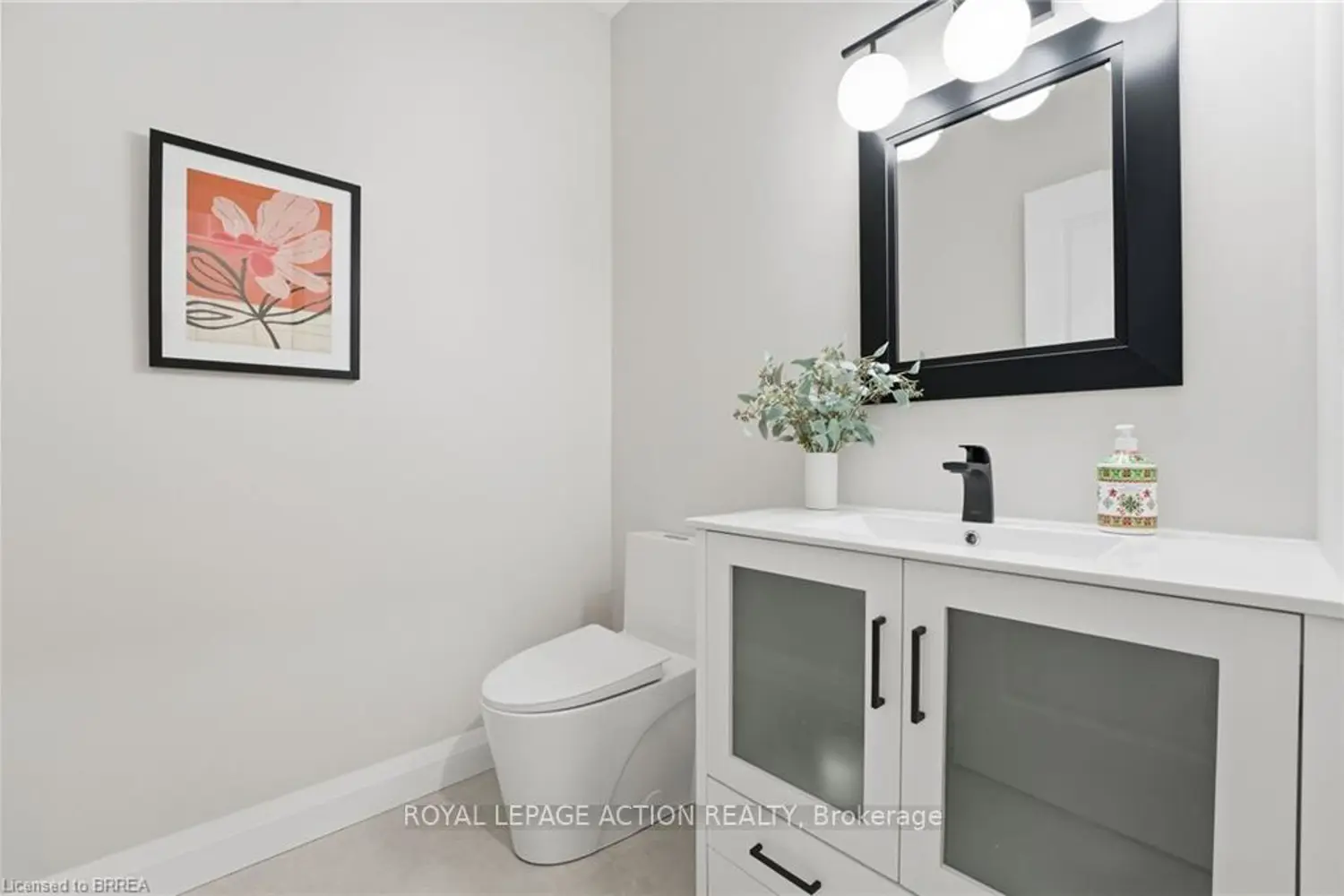 Additional image 18 of 3 Kings Lane