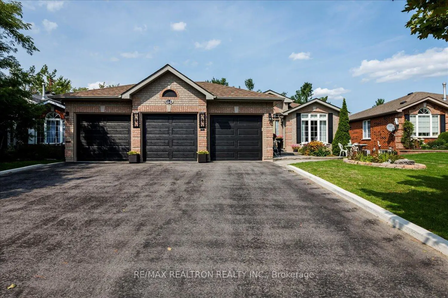 Additional image 19 of 44 Columbia Road