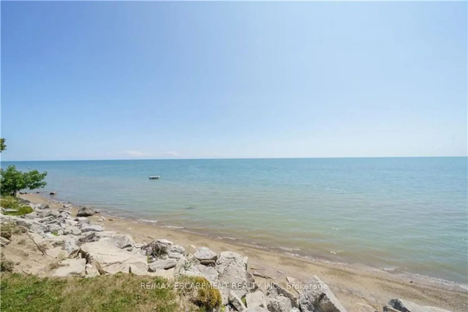 Additional image 5 of 751 Lakeshore Road