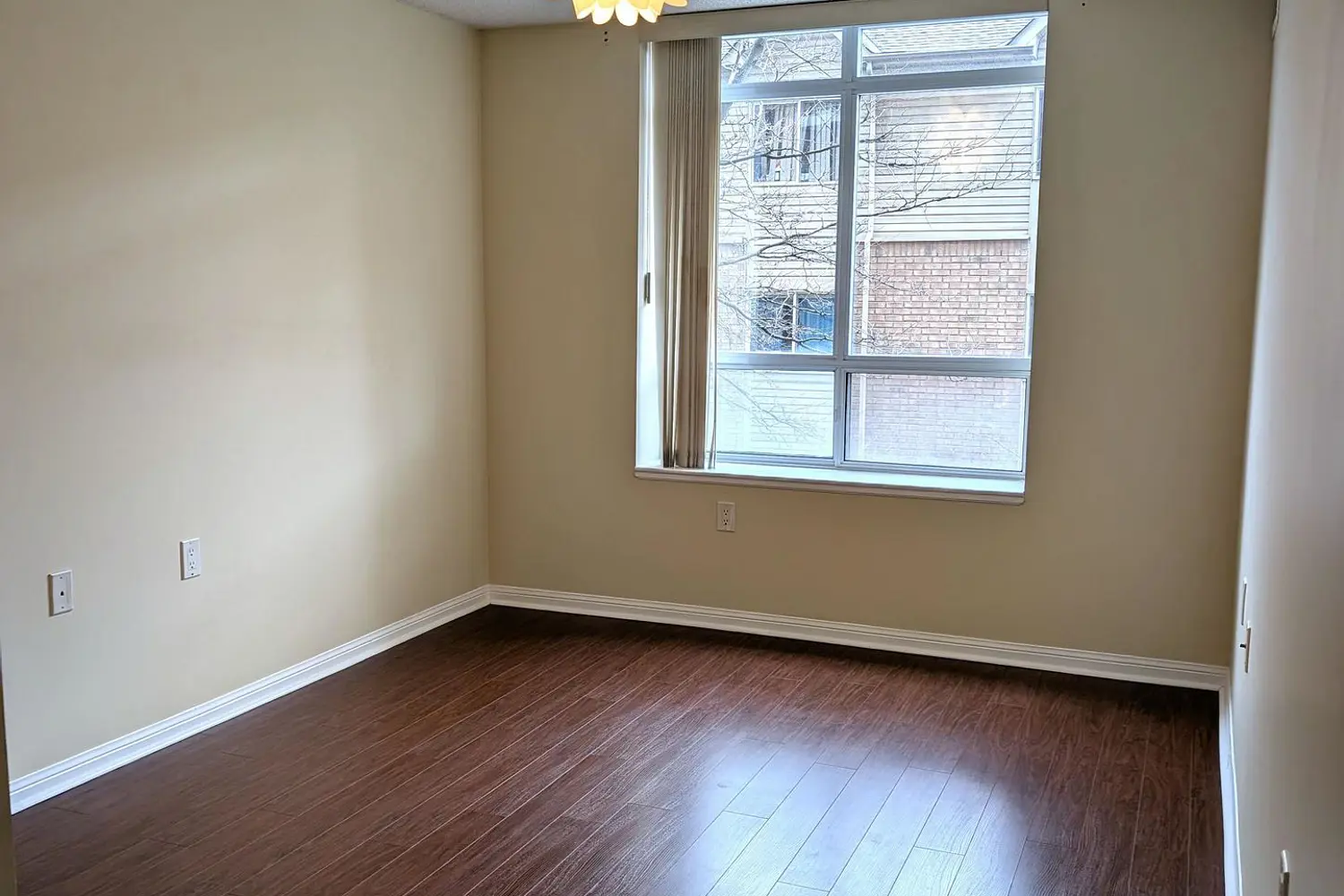 Additional image 17 of 650 Lawrence Avenue 223