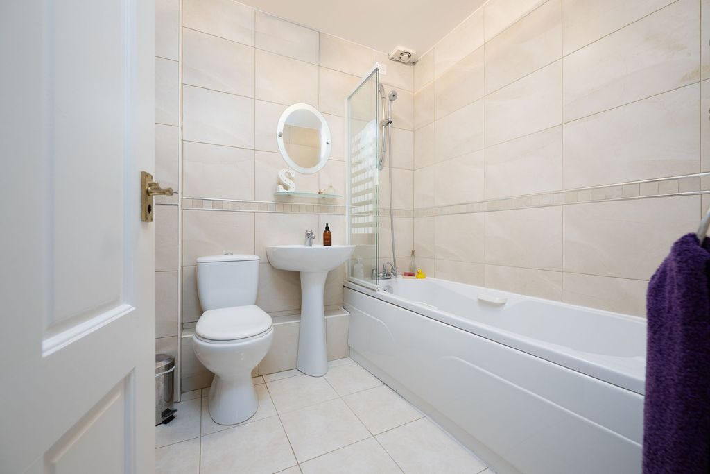 Additional image 20 of 2 bed flat for saleHighfield Court, Skelmorlie PA17