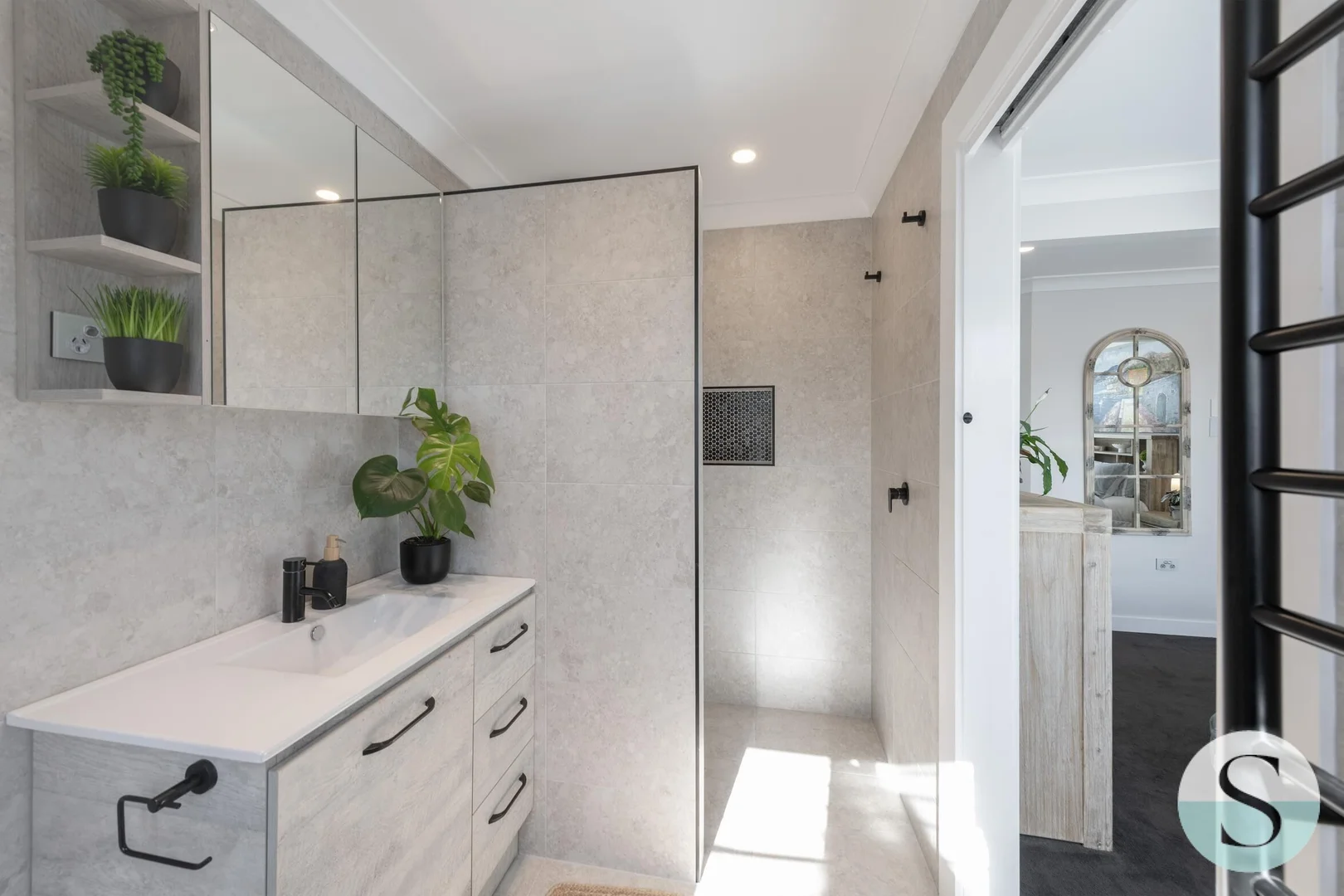 Additional image 21 of 2 Spoon Rocks Road, Caves Beach NSW 2281