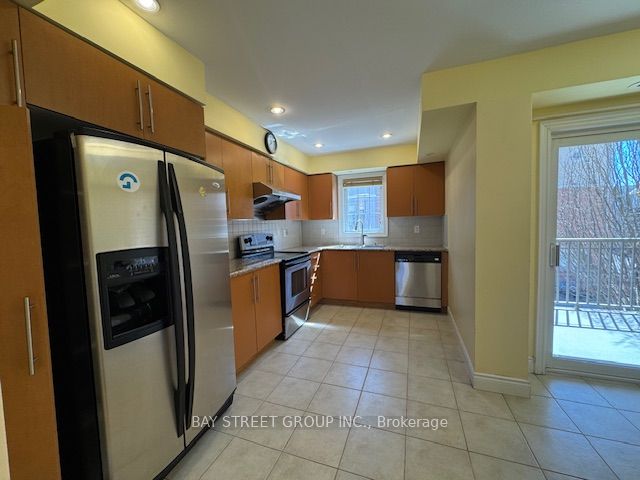 Additional image 3 of 156 Legends Way, Markham, ON, L3R 6A6