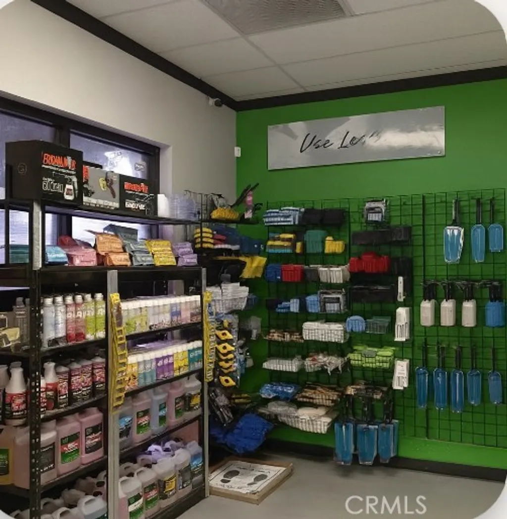 Additional image 7 of 10550 Sierra Ave Unit D, Fontana, CA 92337