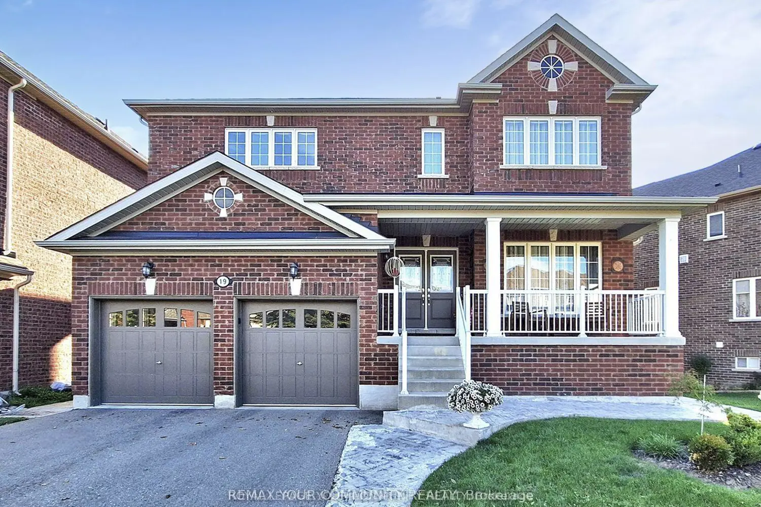 19 Richmond Park Drive