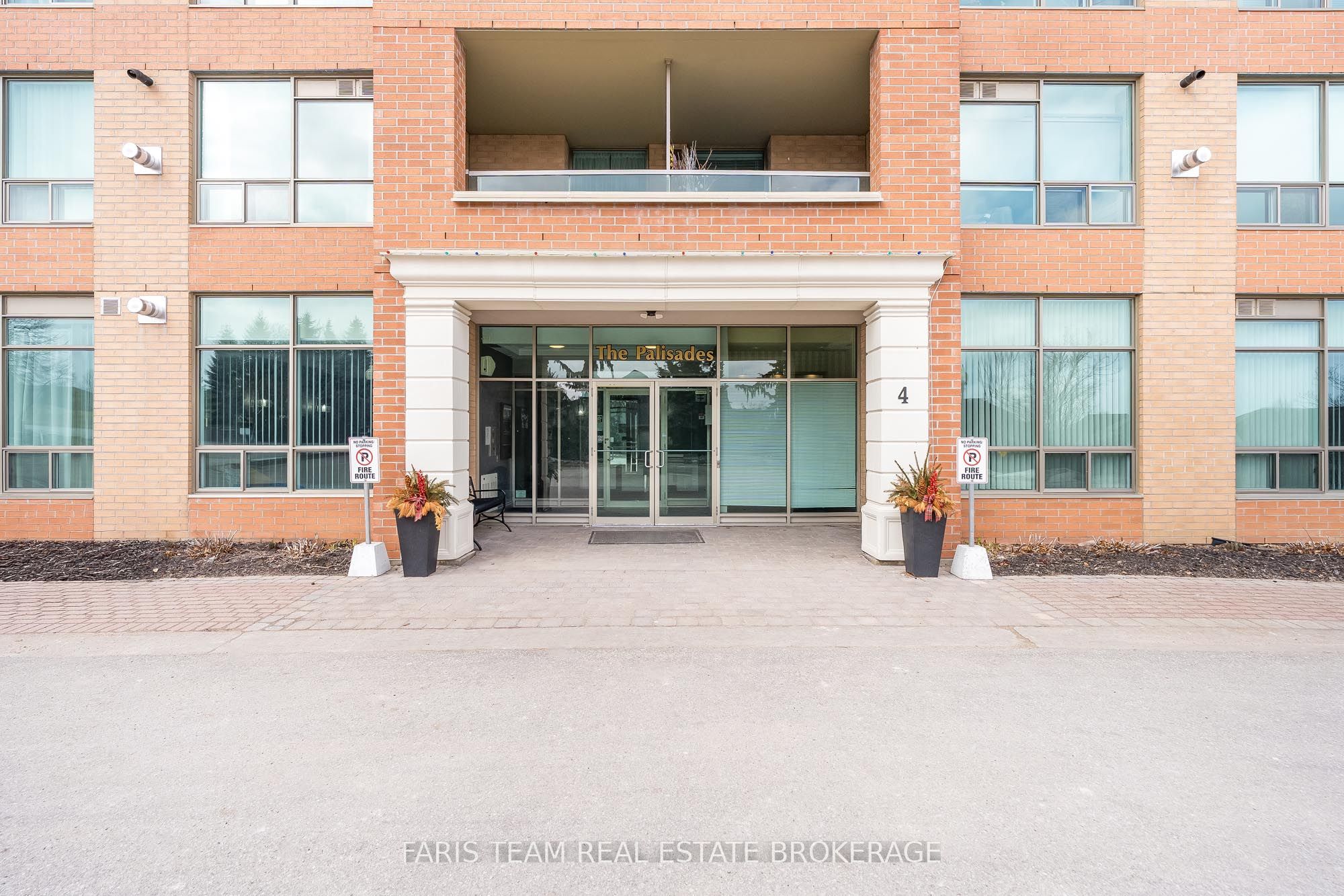 Additional image 3 of 305-4 Briar Hill Heights, New Tecumseth, ON, L9R 1Z7