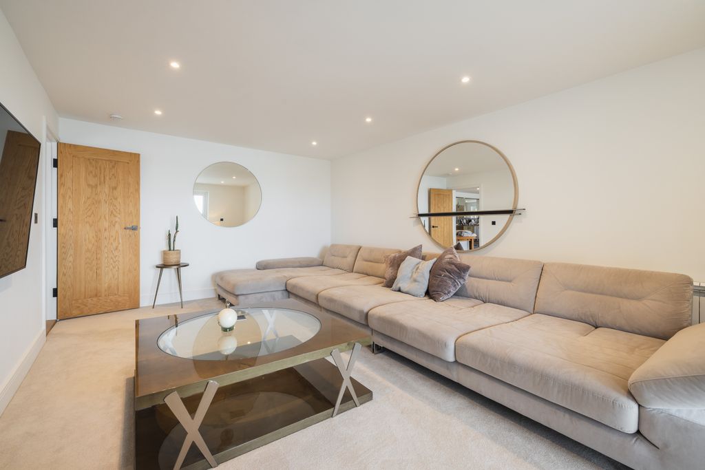 Additional image 17 of 3 bed flat for saleLa Route De La Pulente, St. Brelade, Jersey JE3