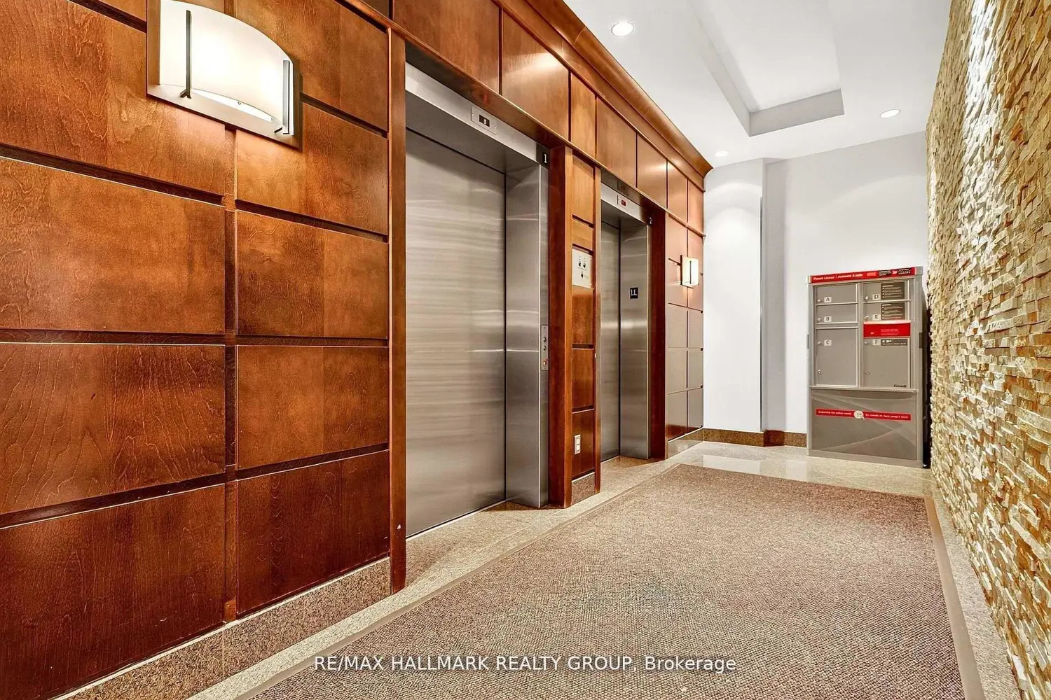 200 Besserer Street 1206 photo 3